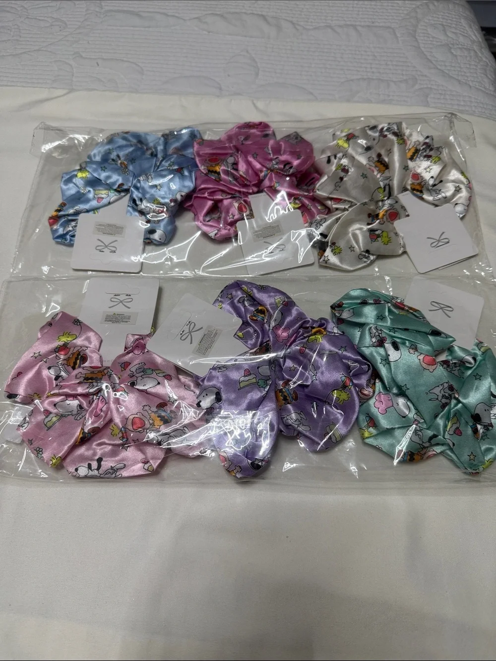 Sets of 12 Satin Snoopy Scrunchie - Purple